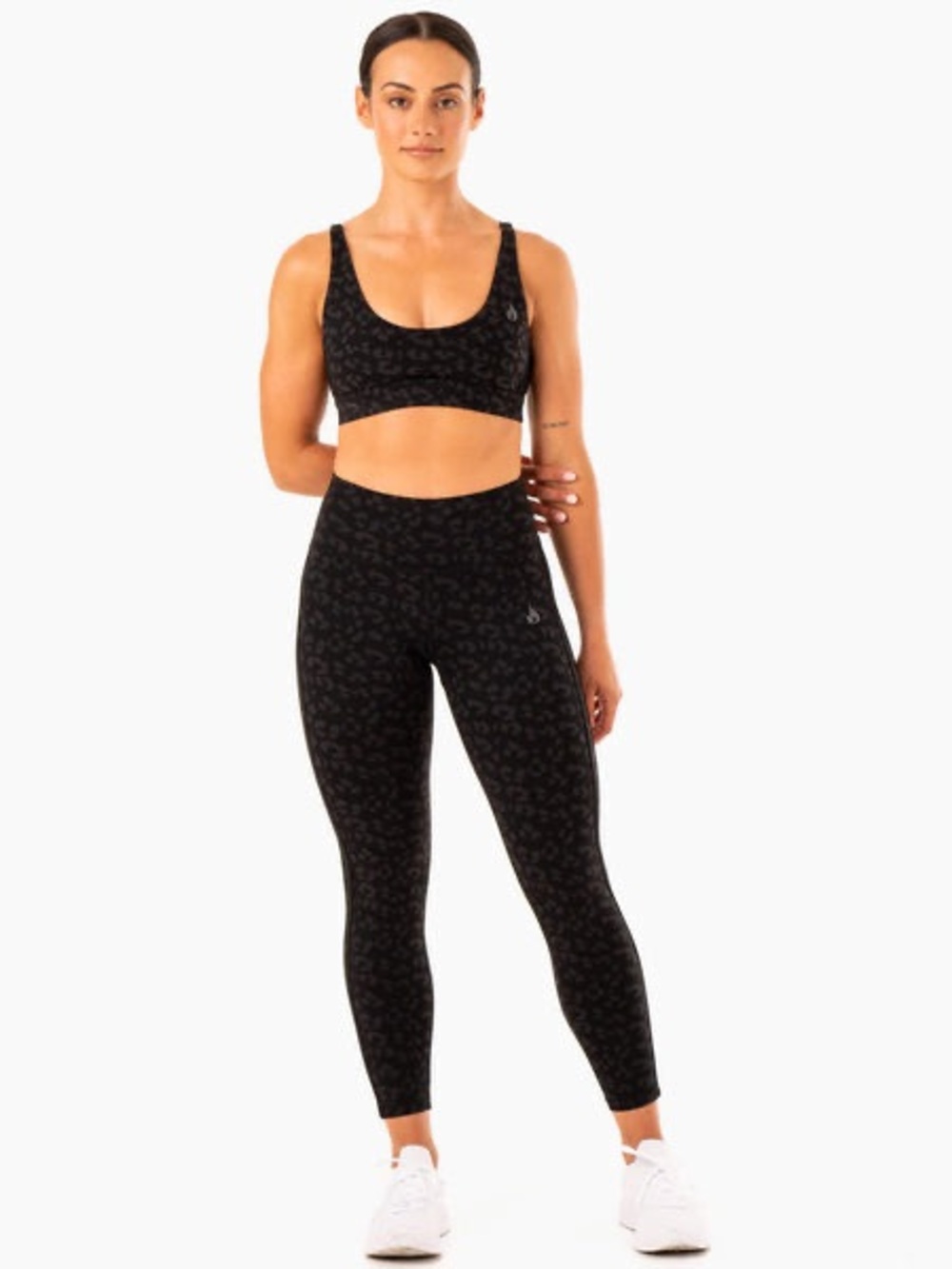 ❥𝖱𝖸𝖣𝖤𝖱𝖶𝖤𝖠𝖱: Evolution Sports Bra & High Waist Scrunch Leggings - Black Leopard